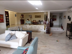 Beverly Hill (D10), Condominium #561250651